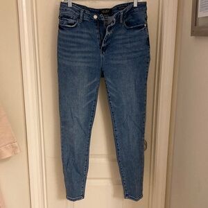 Judy Blue Women's Jeans in Classic Blue